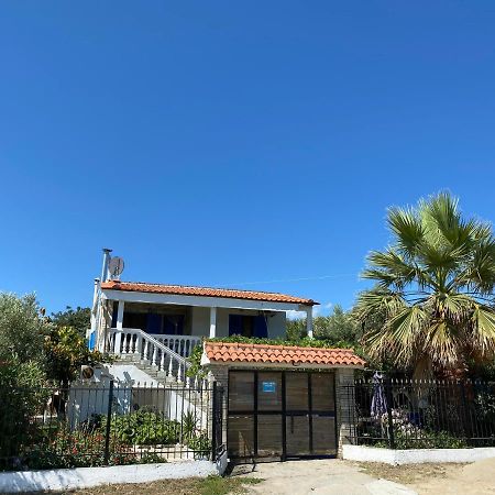לריסוס Ikidiki Beach Villa מראה חיצוני תמונה