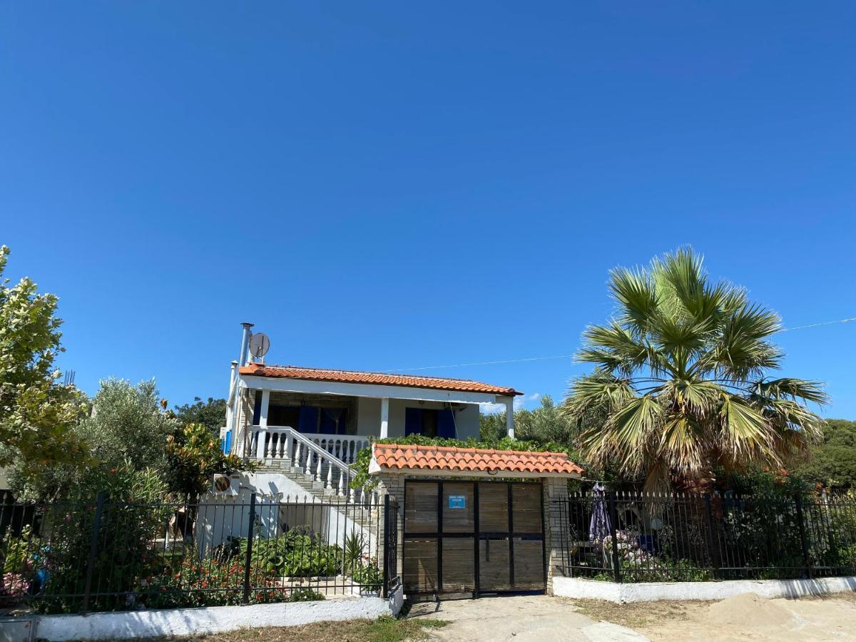 לריסוס Ikidiki Beach Villa מראה חיצוני תמונה