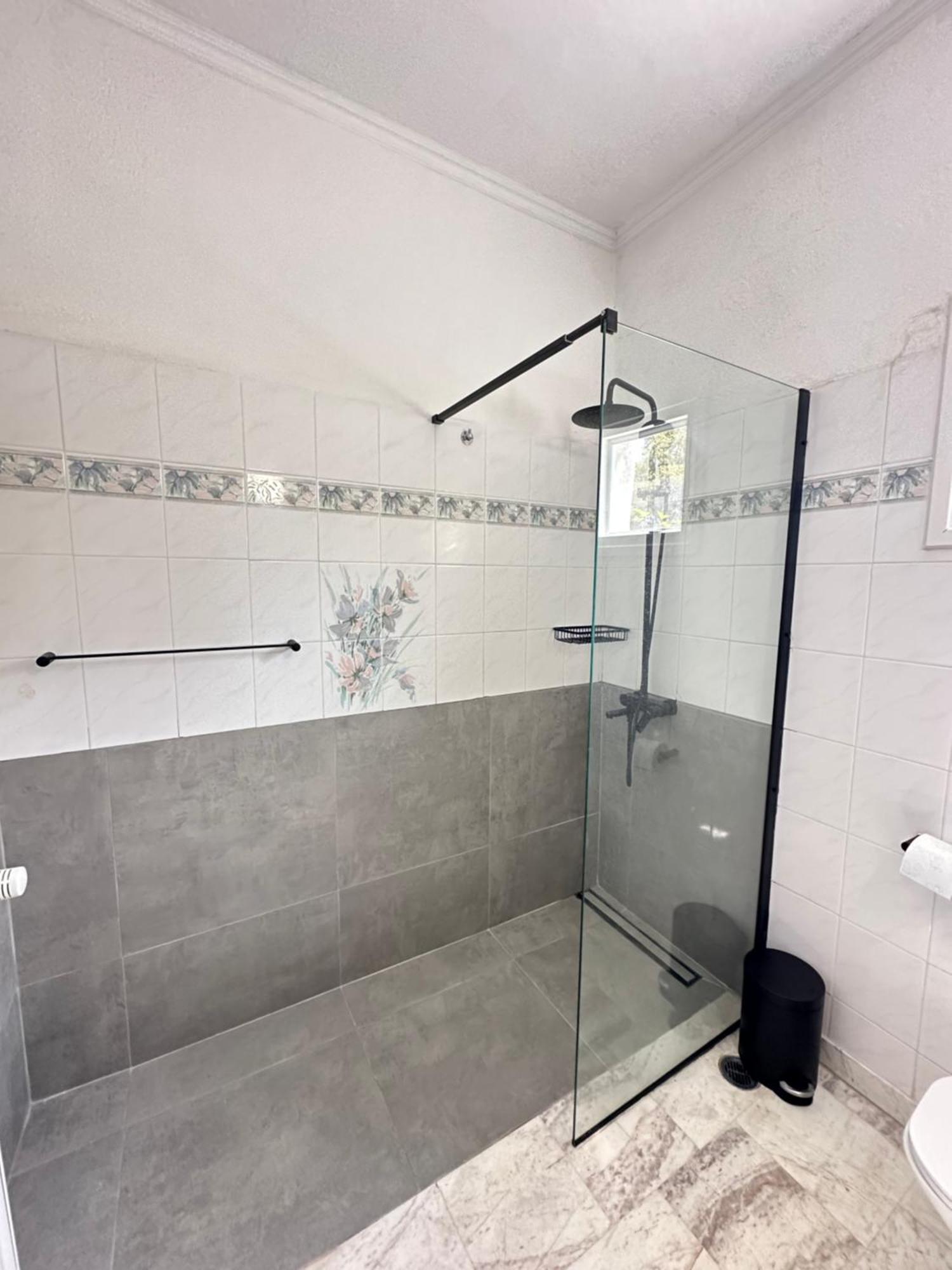 לריסוס Ikidiki Beach Villa מראה חיצוני תמונה